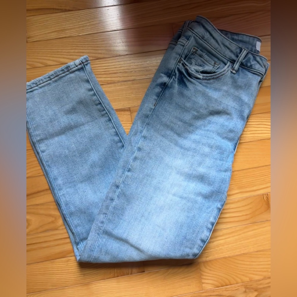 Women's Light Blue Straight Leg Jeans